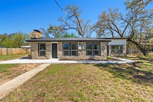 201 County Road 279 None, Liberty Hill