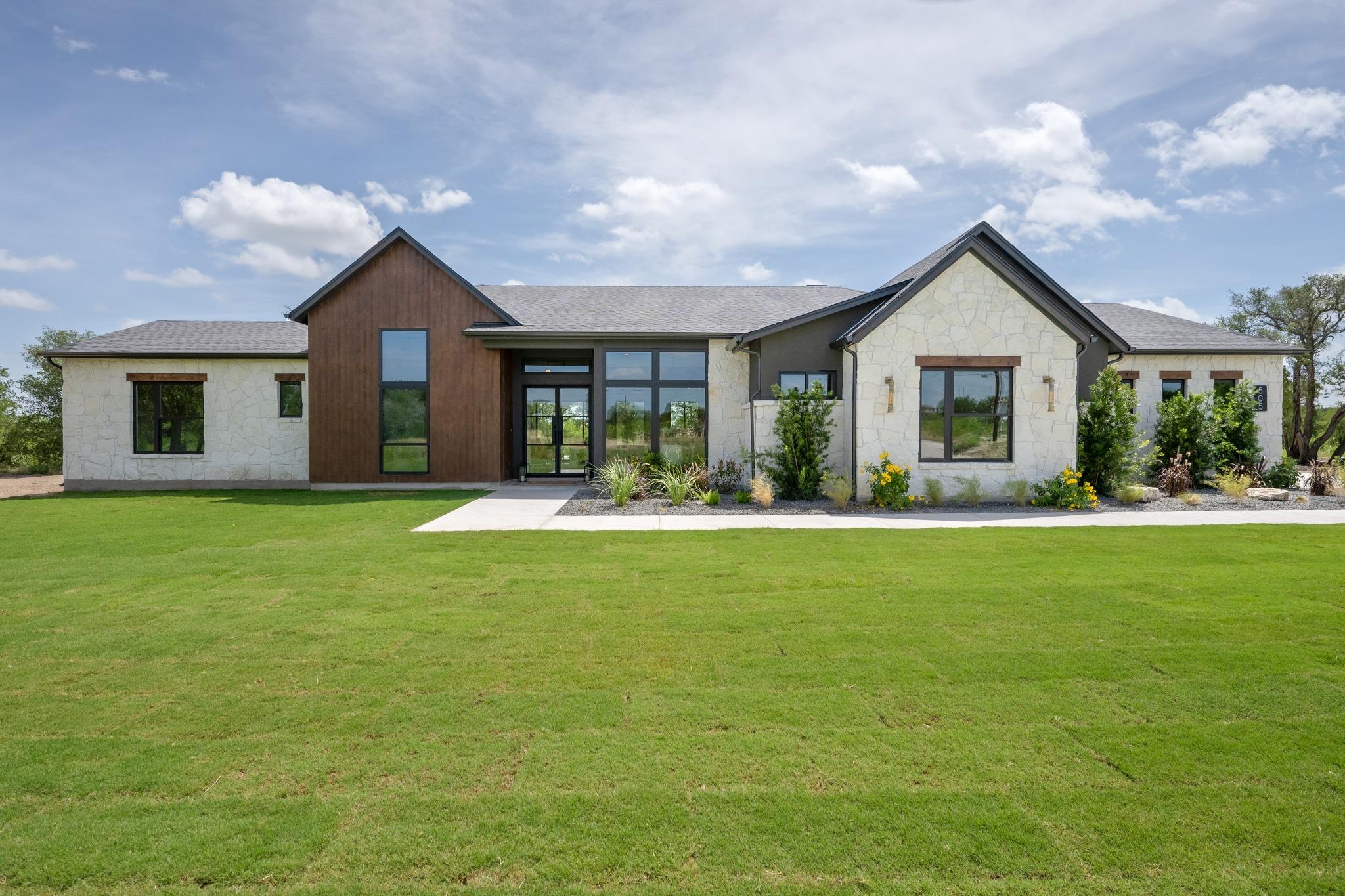 505 Kasen Cir, Liberty Hill, TX 78642