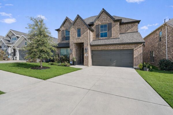 221 Ashmore Ln, Georgetown
