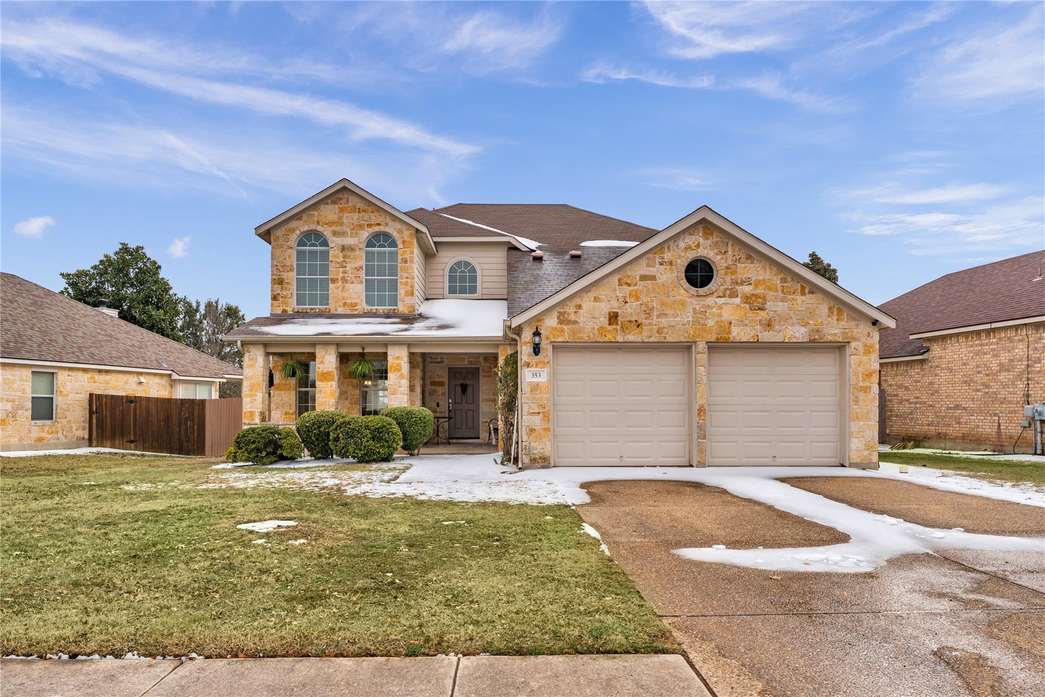 353 King Elder Ln, Leander