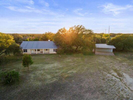 100 County Road 204 None, Liberty Hill