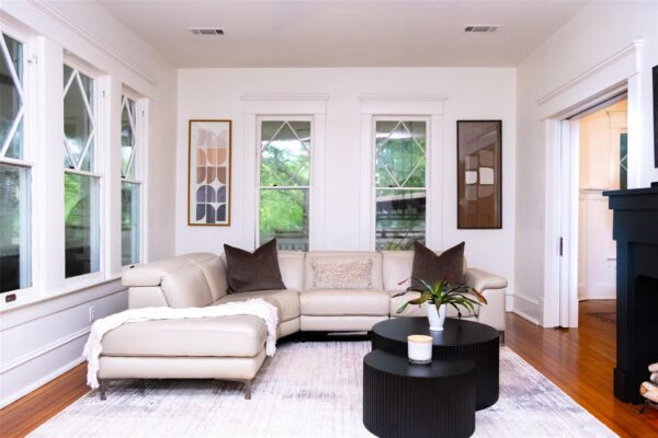 500 S 1st St, Pflugerville