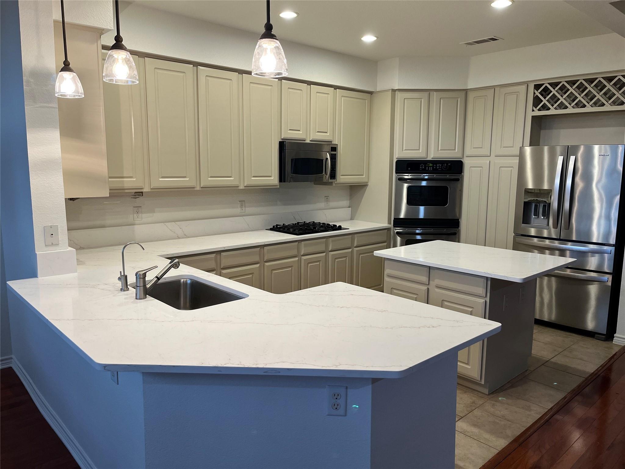 300 San Gabriel Village Blvd #612, Georgetown, TX 78626