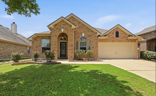 2132 Cornelia Trimble Way, Buda