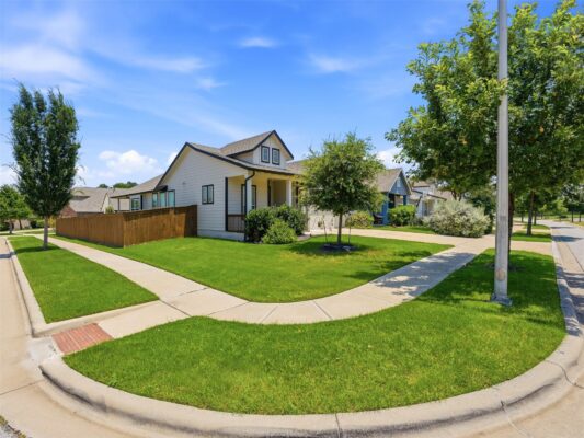 2132 Ringstaff Rd, Leander