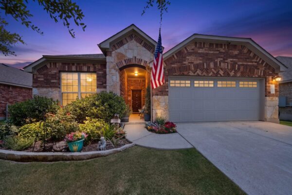 7953 Massa Dr, Round Rock
