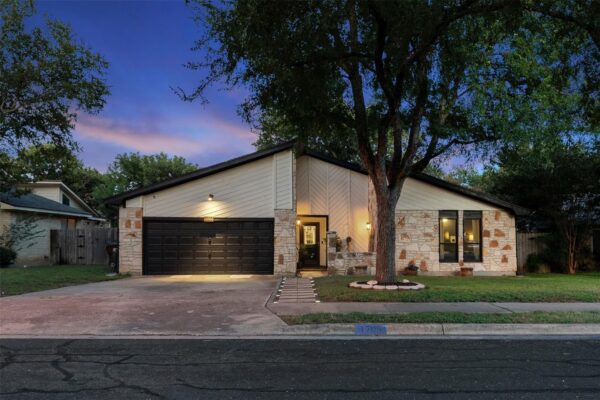 1705 Wild Horse Ln, Round Rock