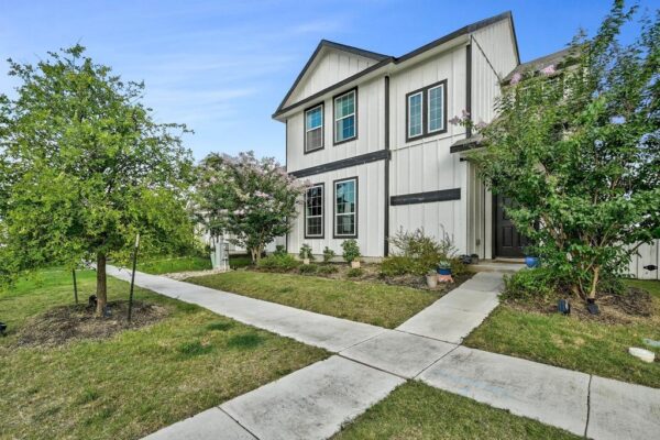141 Fabion St, Kyle