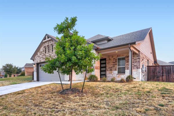 644 Peace Pipe Way, Georgetown