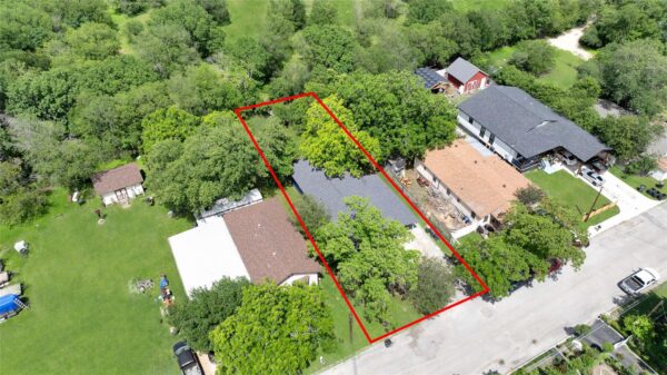 206 Sherwood St, San Marcos