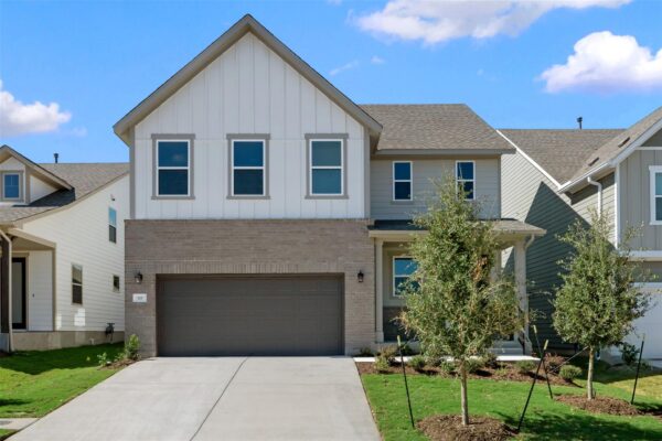 118 Crater Lake Dr, Dripping Springs