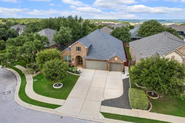 3025 Silvergrass Cv, Leander
