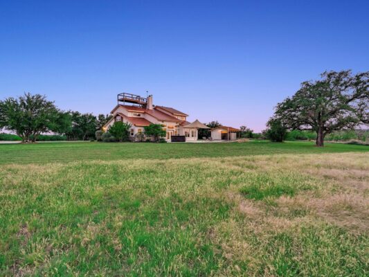 312 Paleface Point Dr, Spicewood
