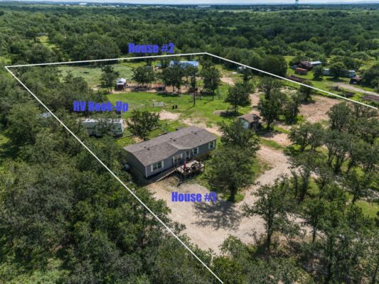 2755 Washburn Rd, Luling