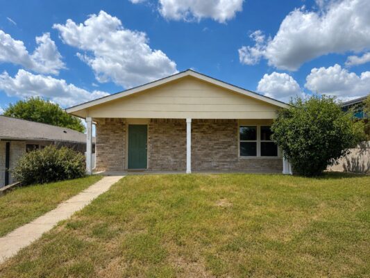 5624 Signal Pt, Austin