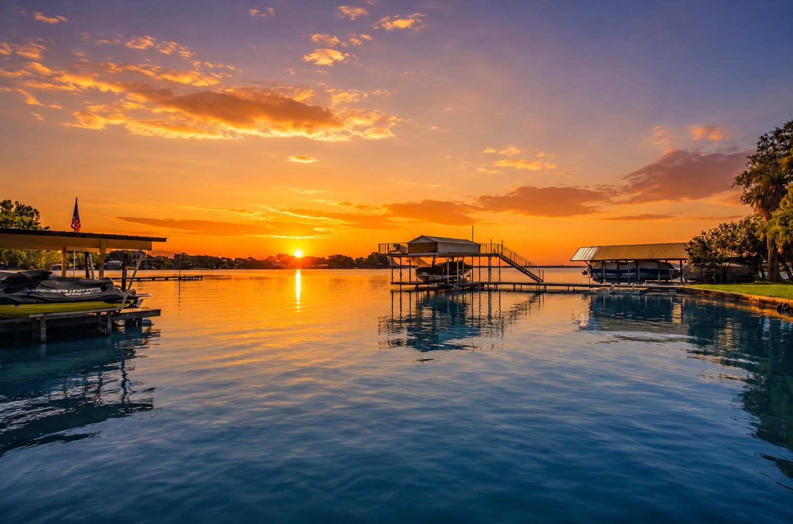 410 Robinhood Ln, Granite Shoals, TX 78654