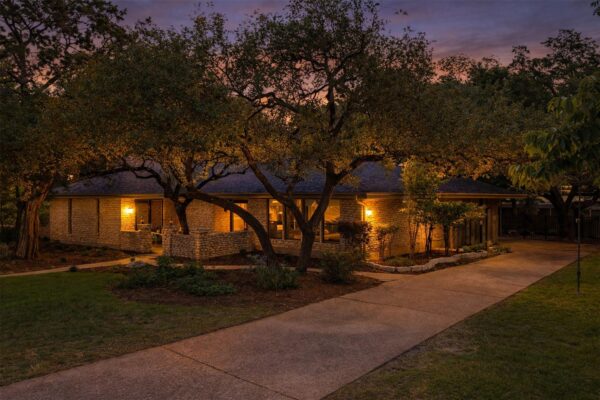 6207 Shadow Mountain Dr, Austin