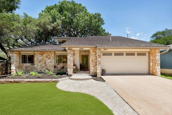 1404 O K Corral None, Austin