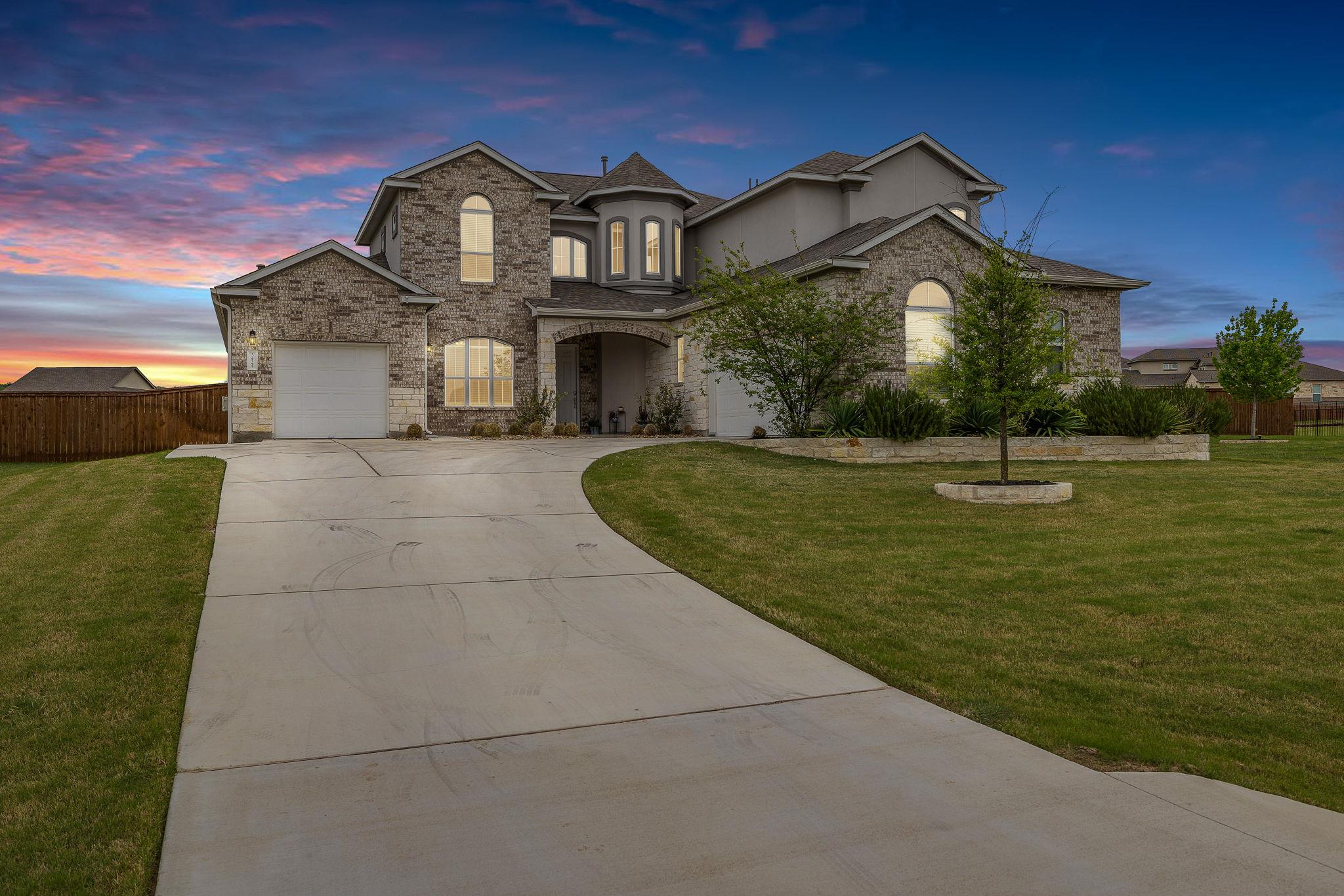 3424 Twinspur St, Leander