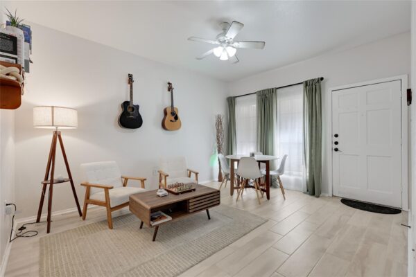 2801 Rio Grande St #103, Austin