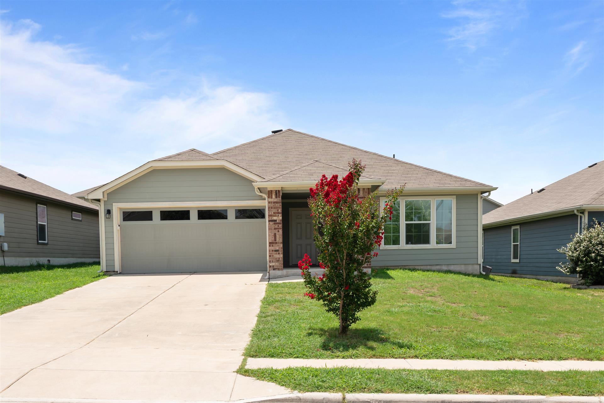 111 Denton Dr, Hutto, TX 78634