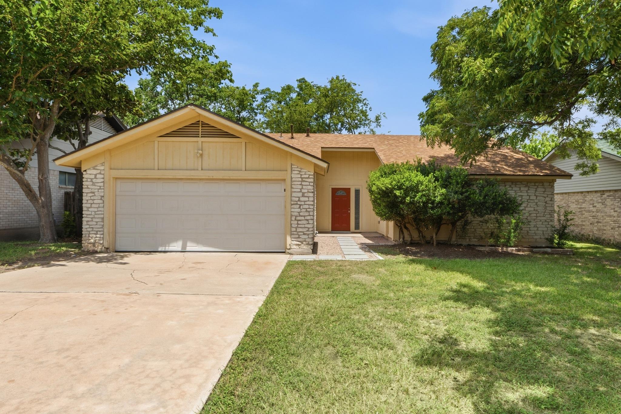 10218 Missel Thrush Dr, Austin, TX 78750
