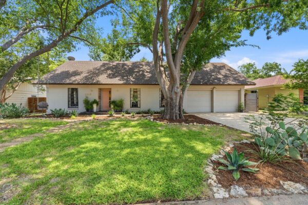 2205 Laramie Trl, Austin