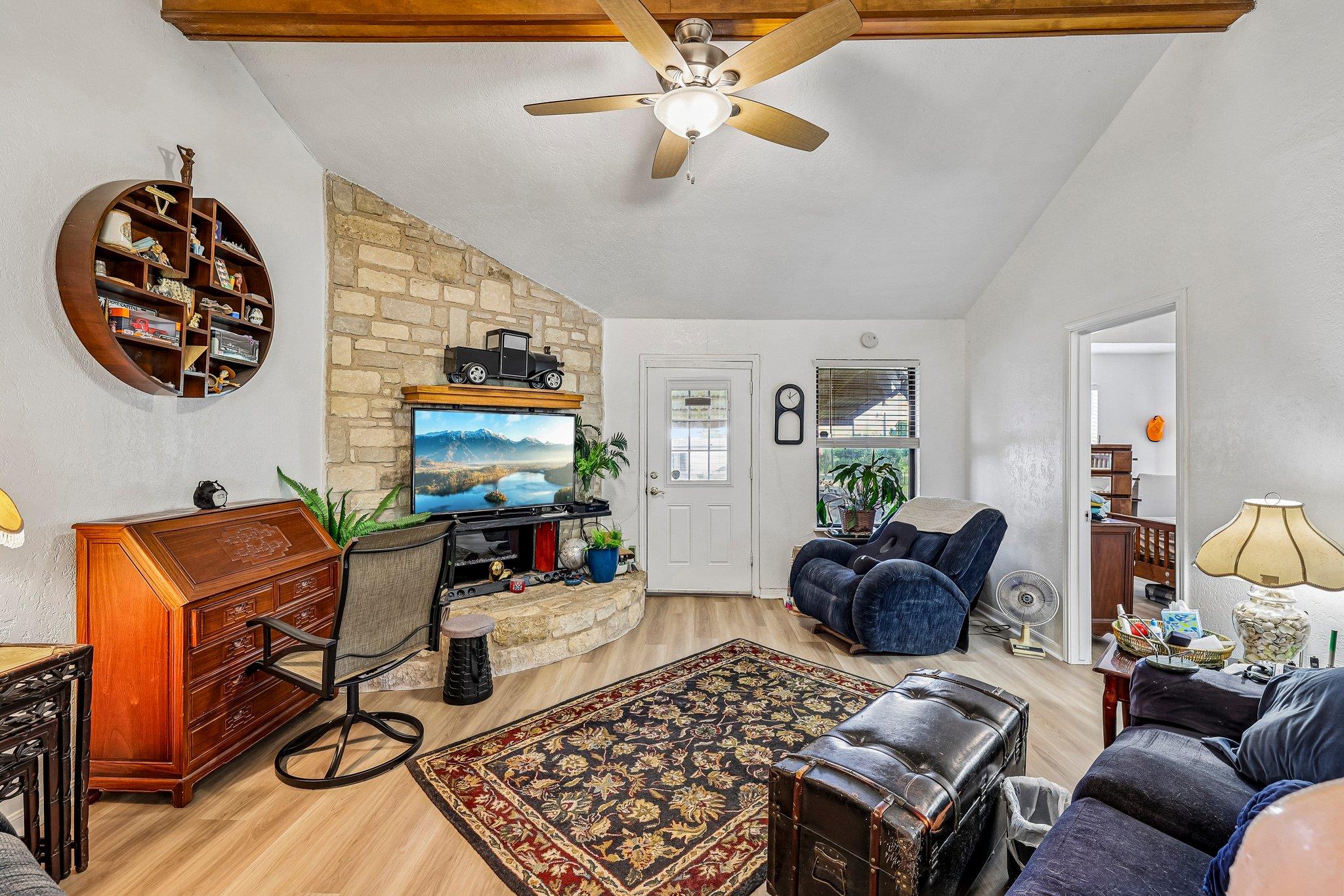 508 River Hills Dr, San Marcos, TX 78666