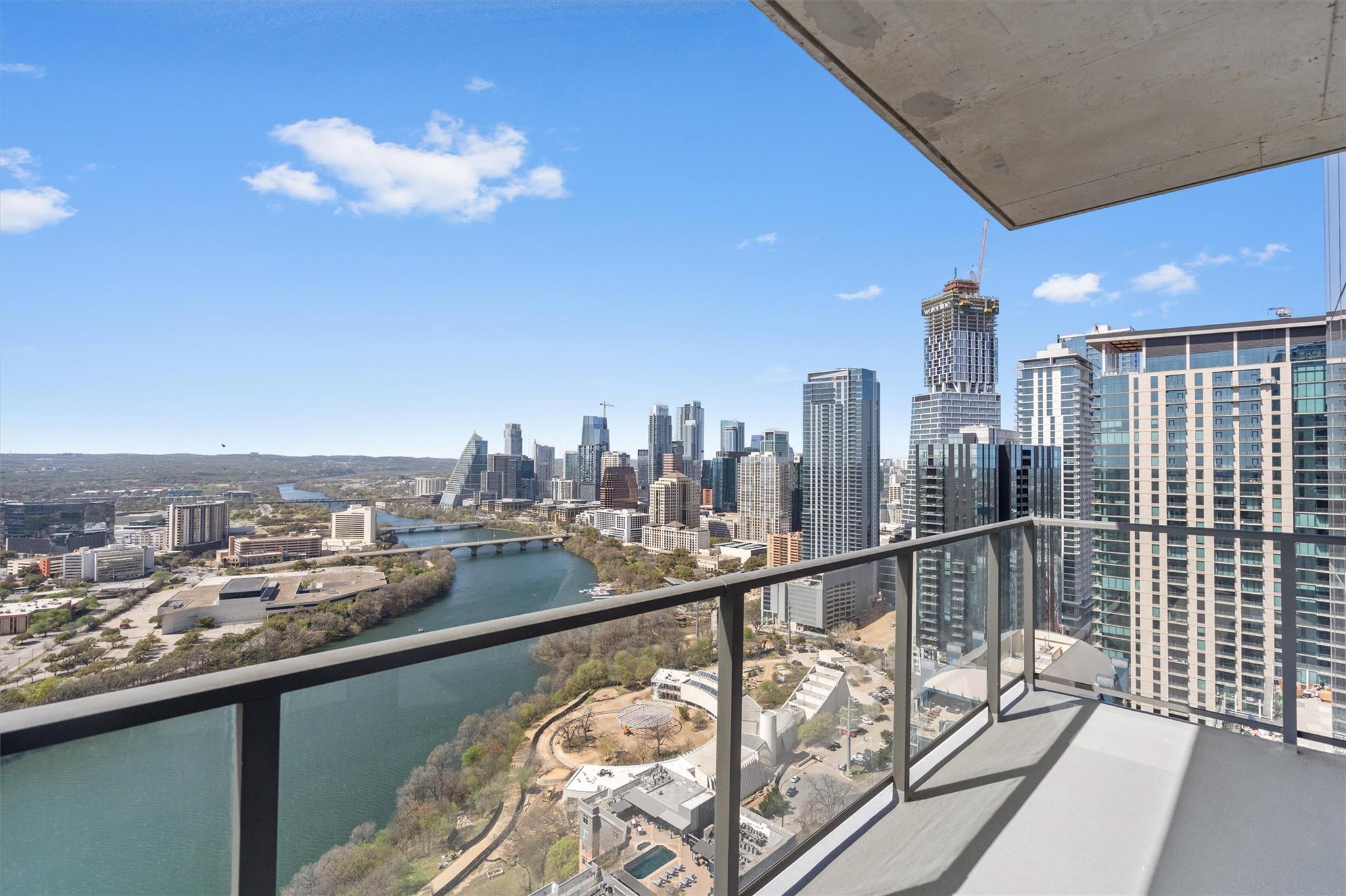 44 East Ave #3402, Austin, TX 78701