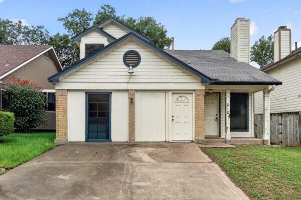 616 Smoke Signal Pass, Pflugerville