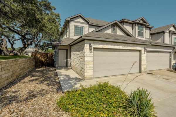 619 Parkline Dr, Georgetown
