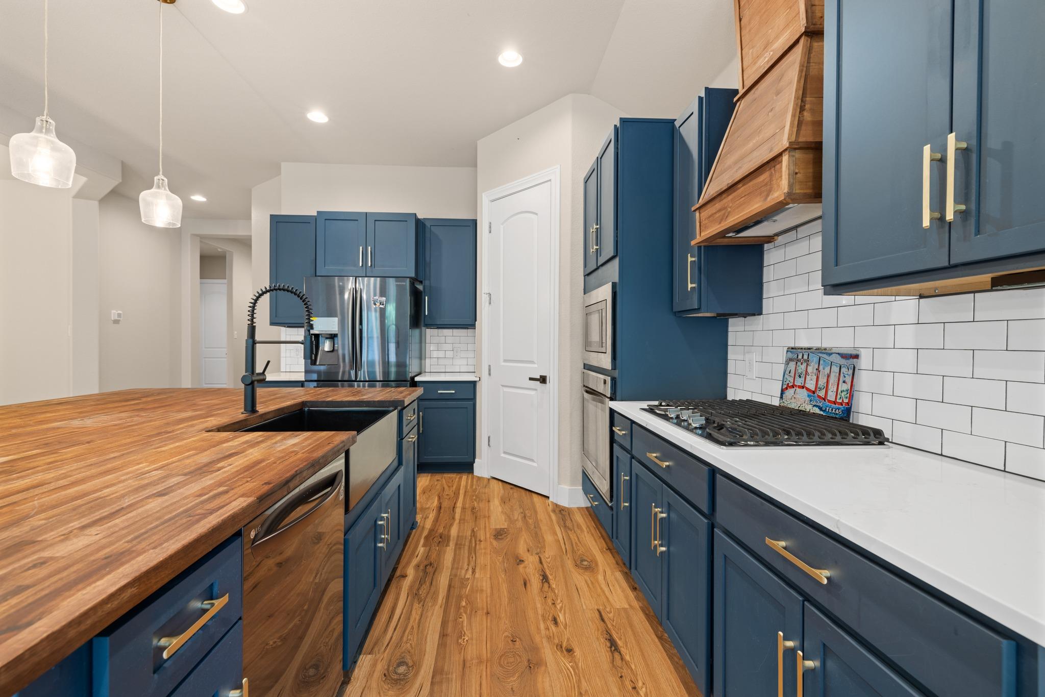 1400 Little Elm Trl #1134, Cedar Park