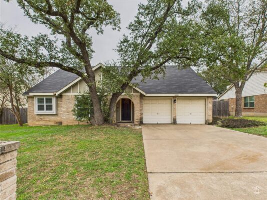 1404 Lance Way, Austin
