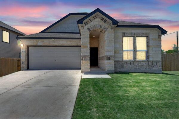 14516 Isidors Eagle Way, Elgin