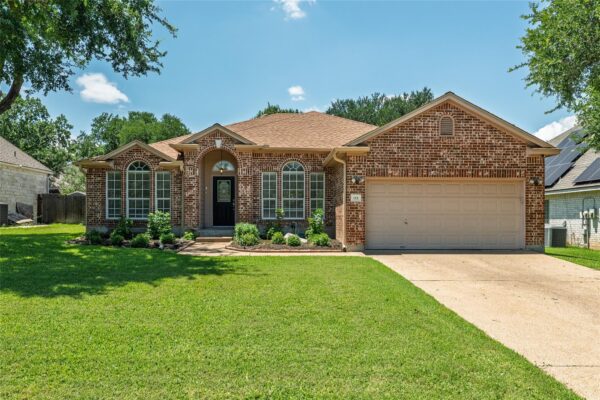 111 Arrowhead Ln, Georgetown