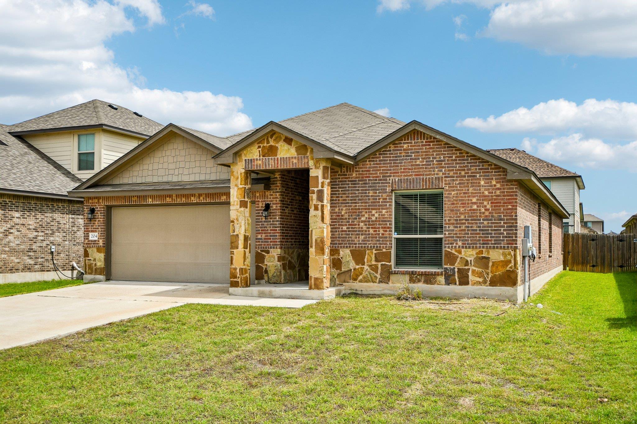 204 Bainbridge Dr, Temple, TX 76502