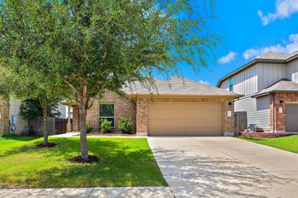 382 Limerick Rd, Buda