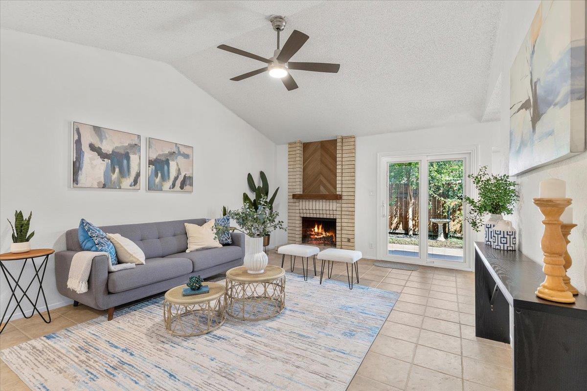 5805 West Gate Blvd #A, Austin, TX 78745