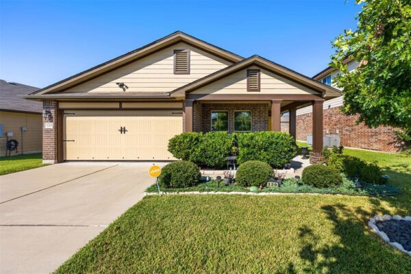 320 Ammonite Ln, Jarrell
