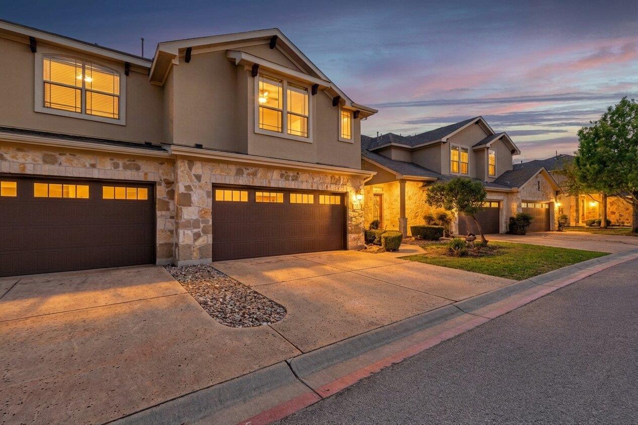 9701 Solana Vista Loop #B, Austin, TX 78750