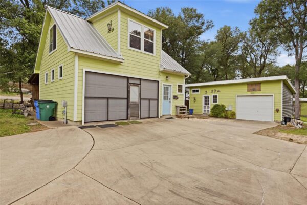 364 Old 71 None, Cedar Creek