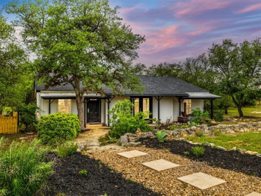 2591 Spring Valley Dr, Dripping Springs