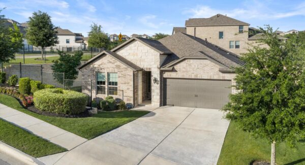 1424 Castalo Ln, Leander