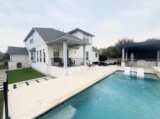 102 Waverly Spire Ct, Austin
