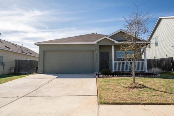 13400 Banquete St, Elgin