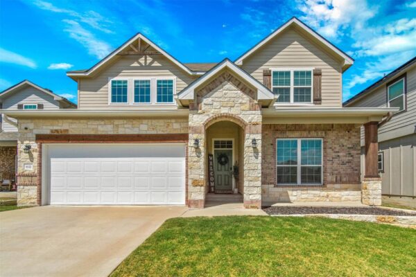 632 Friar Tuck Dr, Temple