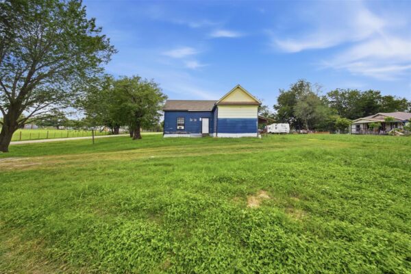 148 Brenham St, McDade