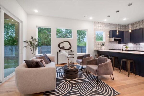 4513 S 3rd St #2, Austin