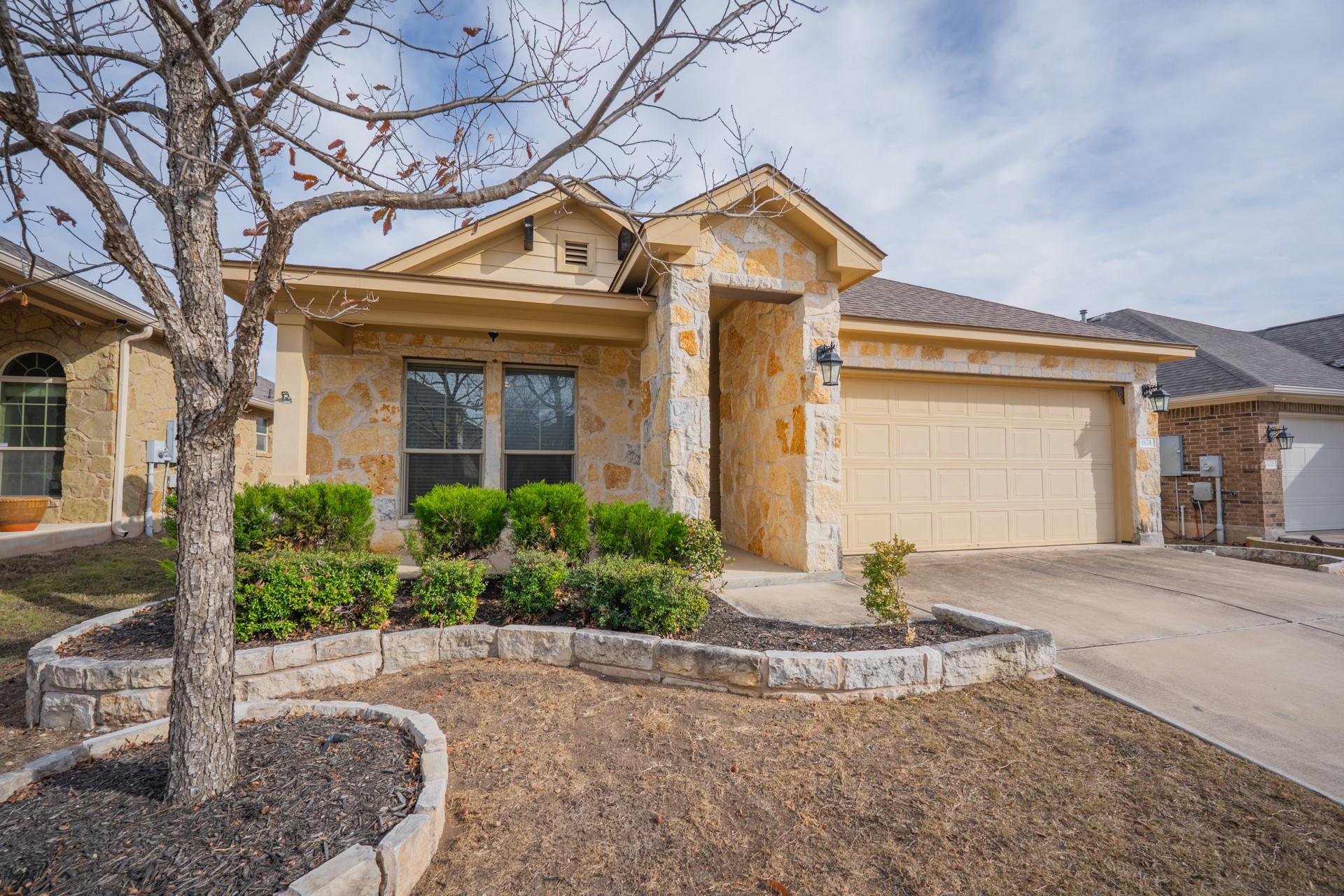 624 Joppa Rd, Leander