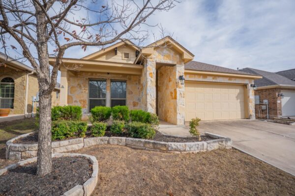 624 Joppa Rd, Leander